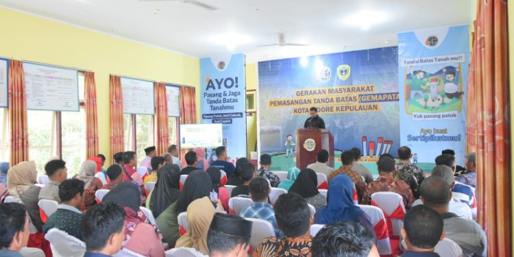 Suasa acara pembukaan kegiatan Gamapatas yang di laksanakan oleh Kantor Pertanahan Kota Tidore Kepulauan di aula Kantor Camat Tidore Timur. (Humas Tidore)