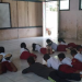 Memprihatinkan, Siswa SDN Momotan Banggai Kepulauan Belajar Melantai Tanpa Bangku dan Meja