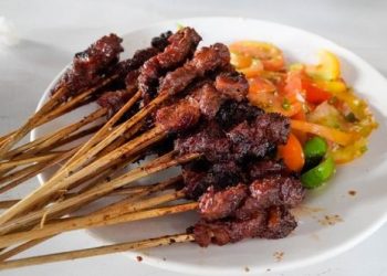 Menikmati Gurihnya Sate Maranggi Khas Palu Sulawesi Tengah