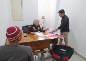 Polres Banggai Serahkan  Dua Tersangka Pengguna Narkoba ke JPU, Keduanya Terancam 15 Tahun Penjara