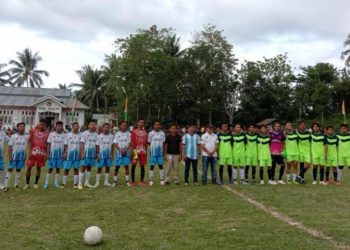 Gonohop Jawara Turnamen Natal Cup I Desa Tombongan Ulos