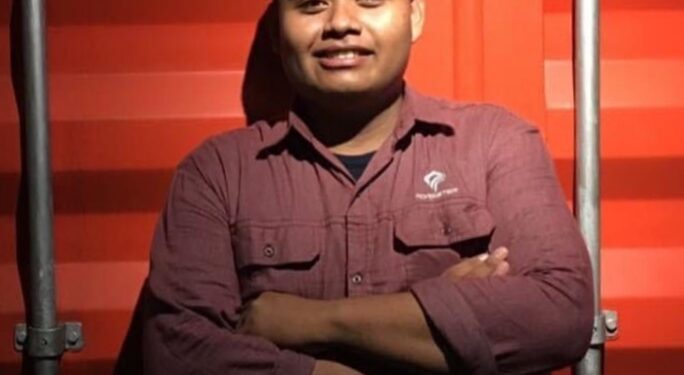 Nur Ibnu Hataba S.T Mantan Ketua Forum Kreativitas Anak Kabupaten Banggai. (Dok.Kilasbanggao.com)
