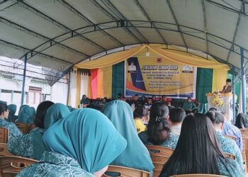 Melalui Pantun Camat Simra Berharap Desa Rantau Jaya Juara Lomba Desa Tingkat Kabupaten