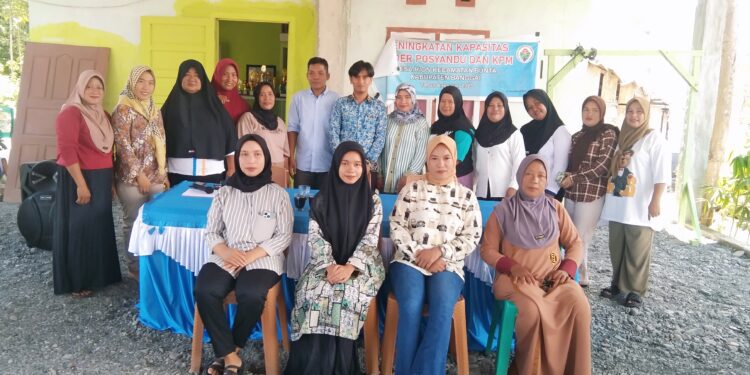 Pemerintah Desa Hion, BPD dan Kader Posyandu Saat selesai Musyawarah. (Dok.Kilasbanggai.com)