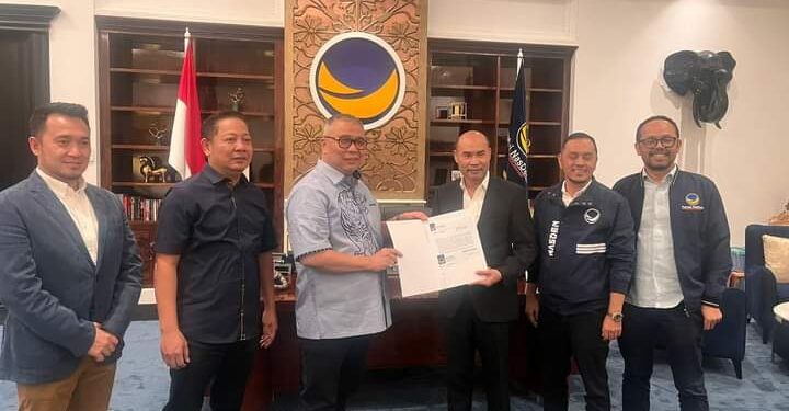 Bacan Calon Gubernur Sulteng, Ahmad Ali, menerima rekomemdasi Partai NasDem di Jakarta, Kamis (11/7/2024) malam.