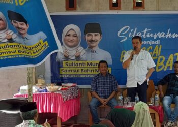 Anti Murad-Bali Mang Menang Seragam Sekolah Gratis di Banggai