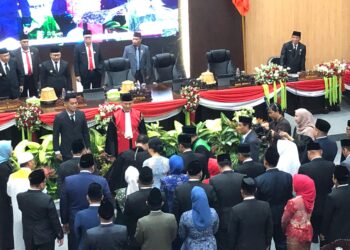 Setelah Dilantik, Anggota DPRD Banggai Diminta Awasi Dana Rp 5 Miliar Per Kecamatan 