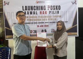 Tim Hukum Paslon Sulianti Murad-Samsul Bahri Mang Laporkan Pencopotan Baliho ke Bawaslu Banggai