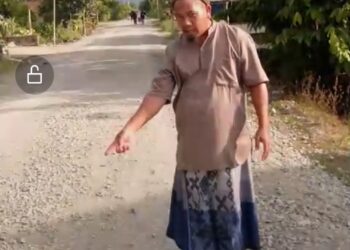 Tak Kunjung Diaspal, Warga Protes Jalan Berdebu di Desa Saiti: Berbahaya bagi Kesehatan 