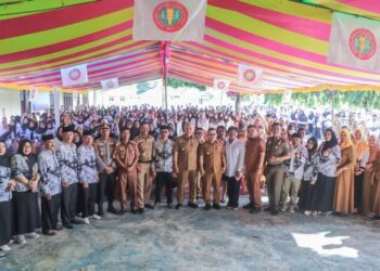 Hadiri Silaturahmi dan Pembinaan Kinerja Guru Maupun Tenaga Pendidik, Bupati Amirudin: Misi Pendidikan Kita Berhasil
