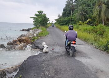 Jalan Penghubung Kecamatan Lamala-Mantoh Terancam Putus, Pemkab Banggai Dinilai Cuek