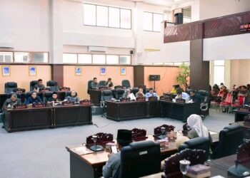 Pemkab Banggai dan DPRD Tetapkan APBD 2025 Sebesar Rp. 3,1 Triliun