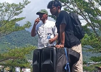 Masyarakat Tuntut Cabut SK Pemberhentian Kades Petak, Om Ingo : Syamsu Labukang Adalah Kades Terbaik