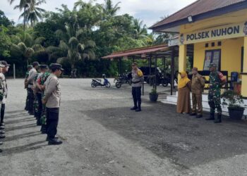Polsek Nuhon Gelar Apel Gabungan Pengamanan Jelang Ibadah Natal 2024