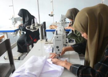 Ponpes Fathul Hikam Al-Mubarok NW Toili Barat Kembangkan Usaha Bordir dan Jahit