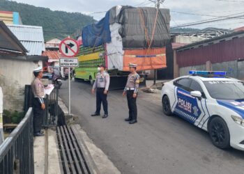 Antisipasi Kemacetan, Dishub bersama Polres Banggai Lakukan Penertiban Truk Muatan Berlebih