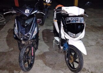 Kurang Berhati-hati, Dua Kendaraan Bermotor Yamaha Mio Tabrakan di Batui Banggai