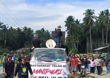 Ratusan Masyarakat Bunta, Nuhon dan Simpang Raya Lakukan Aksi Demonstrasi Tolak PSU Jilid 2
