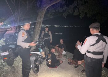 Patroli Samapta Polres Banggai Sasar Lokasi Perkumpulan Hingga Kos-kosan