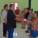 Pemdes Mantan A Simpang Raya Salurkan BLTDD ke 17 KPM