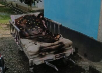 Kecewa Pelayanan Kurang Baik, PKM Simpang Raya Diduga di Bakar Warga