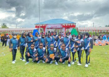 Meriahkan HUT RI ke 80, Pemdes dan BPD Balaang Ikut Lomba Gerak Jalan