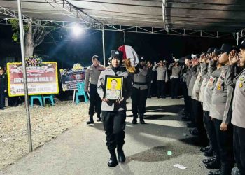 Upacara Pemakaman Kedinasan Berlangsung Haru, Polres Banggai Lepas Kepergian Brigpol Feizal Renaldi