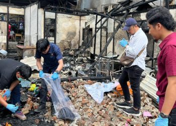 Polisi Olah TKP Kebakaran Rumah di Luwuk, Berikut Kronologinya