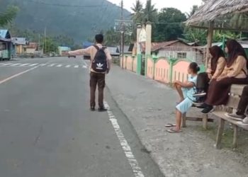 Potret Buram Dunia Pendidikan di Banggai Sulteng, Anak Sekolah di Lontio Terabaikan Oleh Pemerintah