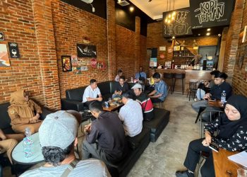 Polres Bangkep Gelar Diskusi Santai Bareng Jurnalis di Salakan