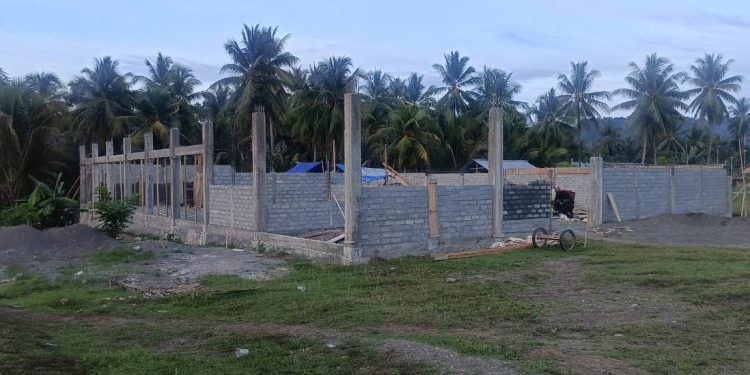 Pembangunan gerai koperasi desa merah putih desa Demangan jaya, kecamatan Bunta, kabupaten Banggai, Sulawesi tengah. (Dok.Kilasbanggai.com )