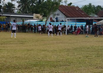 Tampil Menggila di Piala Bupati Banggai, Elang Sakti Salabenda Bantai Bohotokong FC 5-1