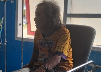 Sinergi Kemanusiaan: PT KFM, Pemdes Koninis, dan Polsek Bunta Evakuasi Warga Sakit dari Perkebunan Terpencil