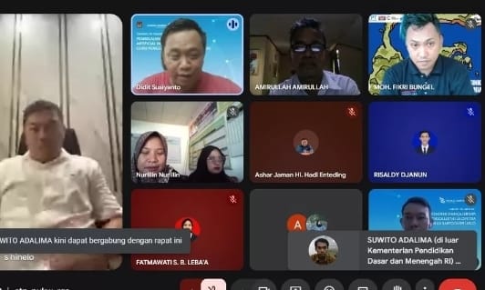 PT Donggi Senoro LNG (DSLNG) menginisiasi Program Penguatan Kompetensi Pengajaran Berbasis Kecerdasan Buatan atau Artificial Intelligence (AI) bagi Guru Penggerak di Kabupaten Banggai sebagai upaya merespons pesatnya perkembangan dan penerapan kecerdasan buatan generatif dalam dunia pendidikan global.