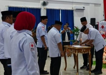 Bupati Sofyan Kaepa Hibahkan Mobil Operasional, Dorong PMI Banggai Laut Perkuat Kerja Kemanusiaan