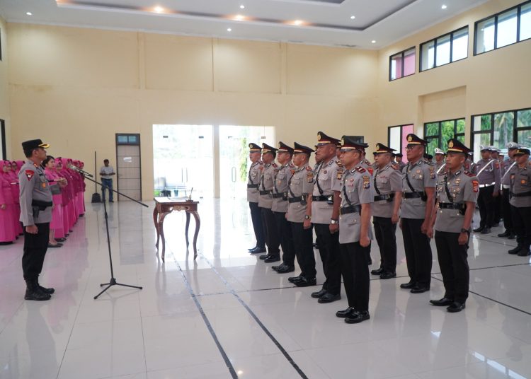 Pesan Kapolres Saat Pimpin Sertijab PJU Polres Banggai