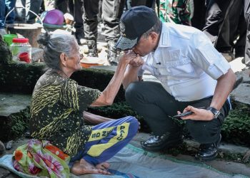 Kunjungi Lima Desa Terdampak Gempa di Sigi, Gubernur Anwar Hafid Pastikan Kebutuhan Warga Terpenuhi