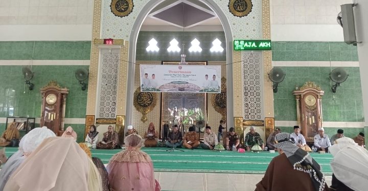 Sekda Banggai Laut Ajak Jamaah Haji Jadi Teladan di Masyarakat