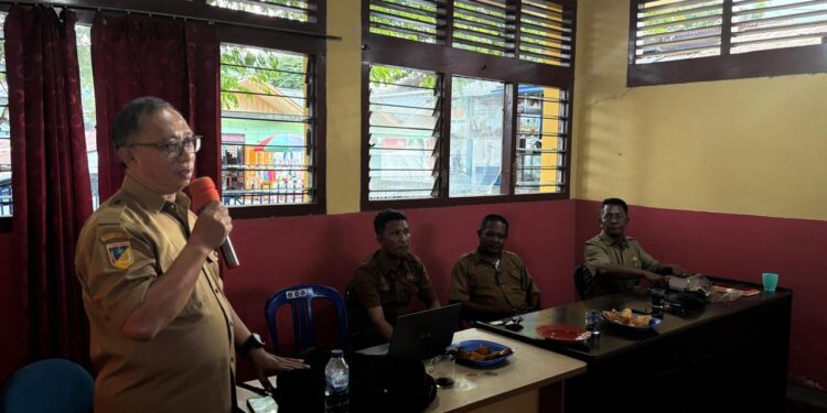 Dinas Pendidikan dan Kebudayaan menggelar sosialisasi dan pelatihan absensi online bagi Pendidik dan Tenaga Kependidikan (PTK) PAUD di lingkungan Kordik Kecamatan. Kegiatan ini berlangsung di Kantor UPT/Kordik Kecamatan Luwuk Selatan, Senin (28/7/2025), pukul 14.00–18.00 WITA.